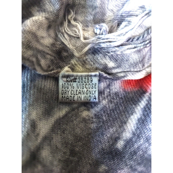 Rectangle Scarf Large 64 X 26 Fringe Gray Pink Stripe Made In India - Picture 3 of 6